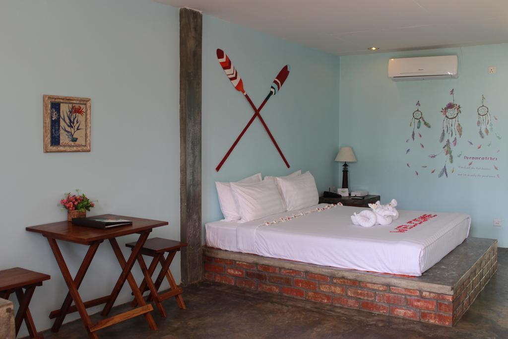 Ocean Front Campgrounds Ngwesaung Exterior foto